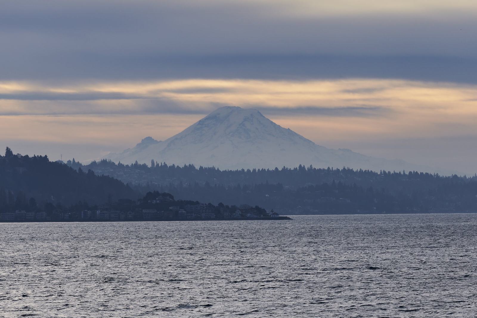 Mount Rainier, Sunrise